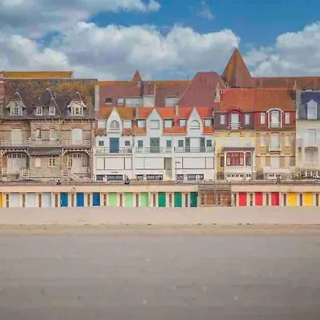 Lägenhet Cozy 4 People - Sheets - Wifi - Downtown *